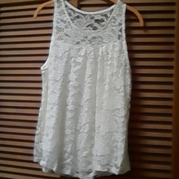 Lace top - Picture 1 of 2